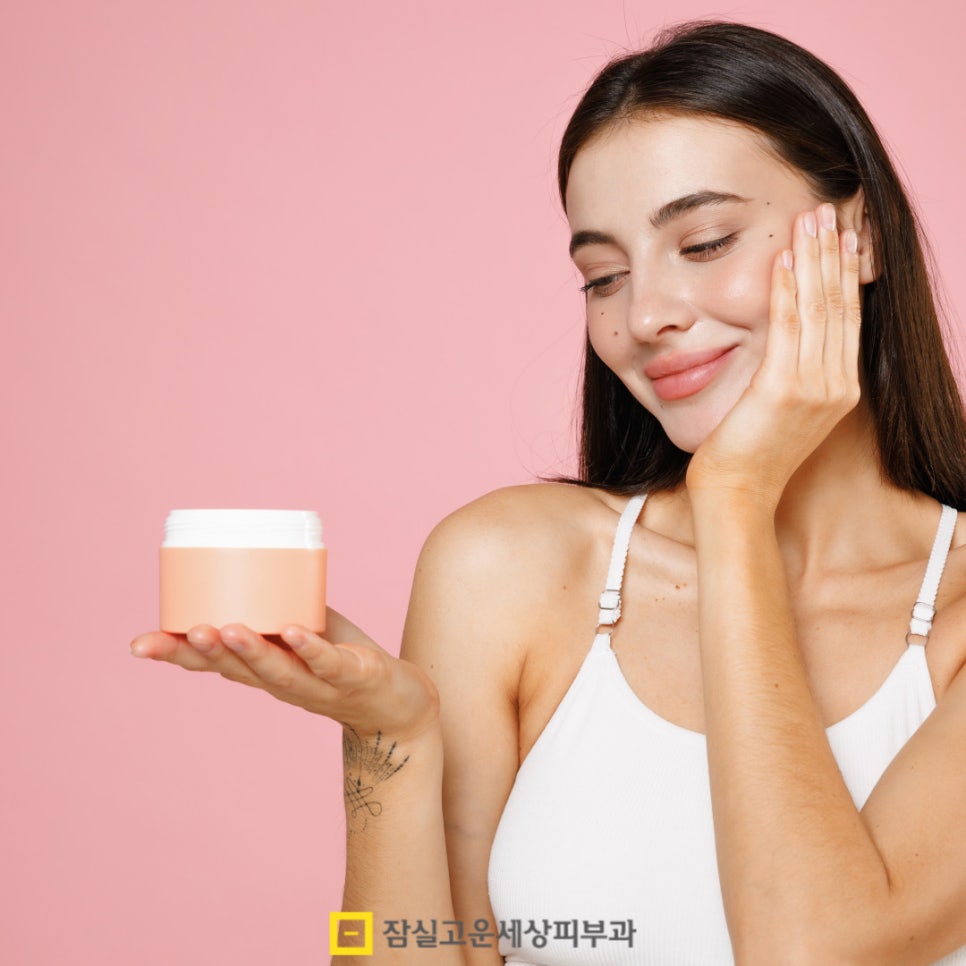 건조한 피부, 수분크림 vs 보습크림 어떤 차이가 있을까? 관련 이미지 4