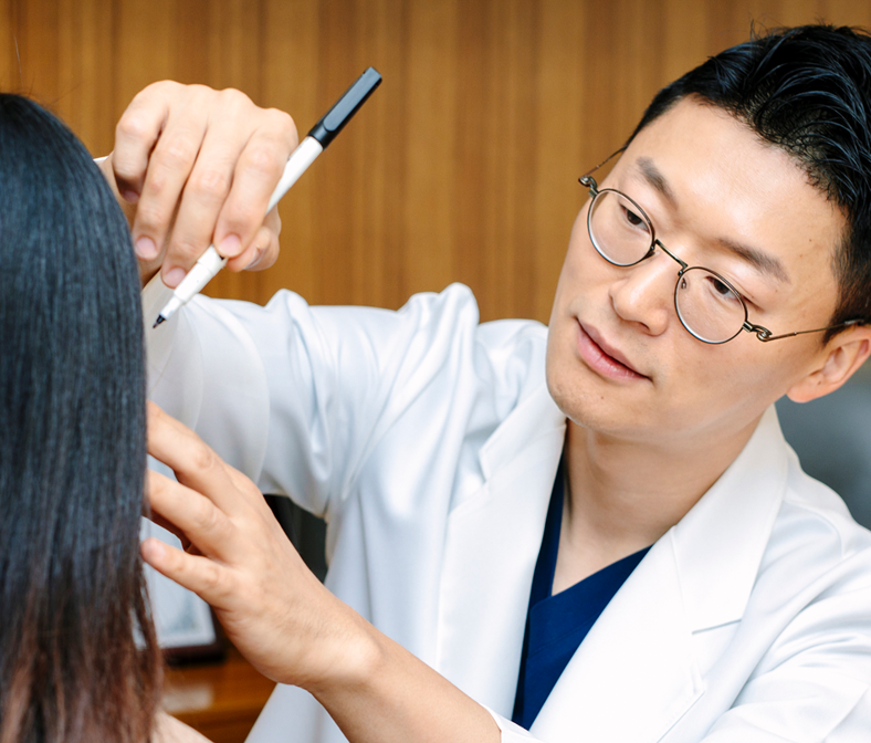 Introduction to Lee Seongjun, Chief Director of Liting Plastic Surgery Seoul Branch, a Doctor Devoted to Lifting image 6