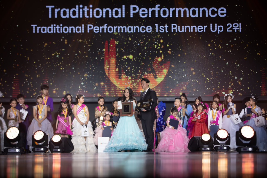 LBMA 2023 글로벌 패션위크 행사 , 베리굿성형외과 대표 임영민 원장님 밀착 취재 관련 이미지 3