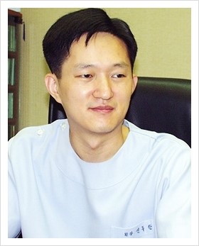 [두한성형외과] - [내 삶의 발자취(성형외과 전문의 신두한)Ⅱ] 관련 이미지 2