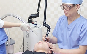 Duhan Plastic Surgery Scar Treatment - Improvement of Chickenpox Scars, Acne Scars, and Depressed Scars image 1