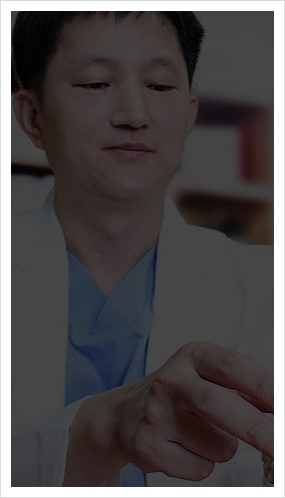 [두한성형외과] - [내 삶의 발자취(성형외과 전문의 신두한)Ⅱ] 관련 이미지 3