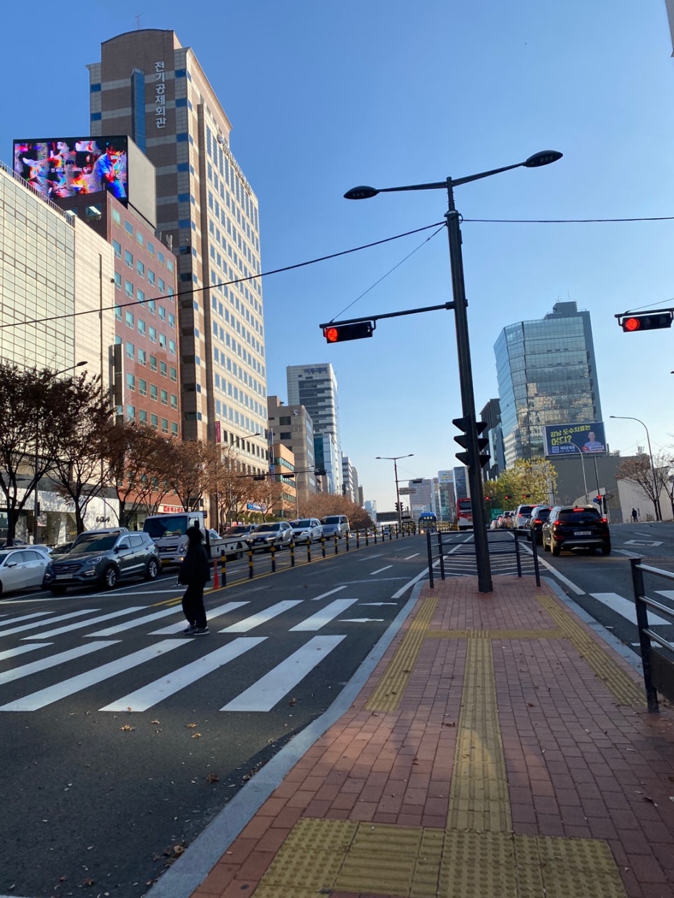 하안검수술 노안 걱정 해결해요 관련 이미지 9