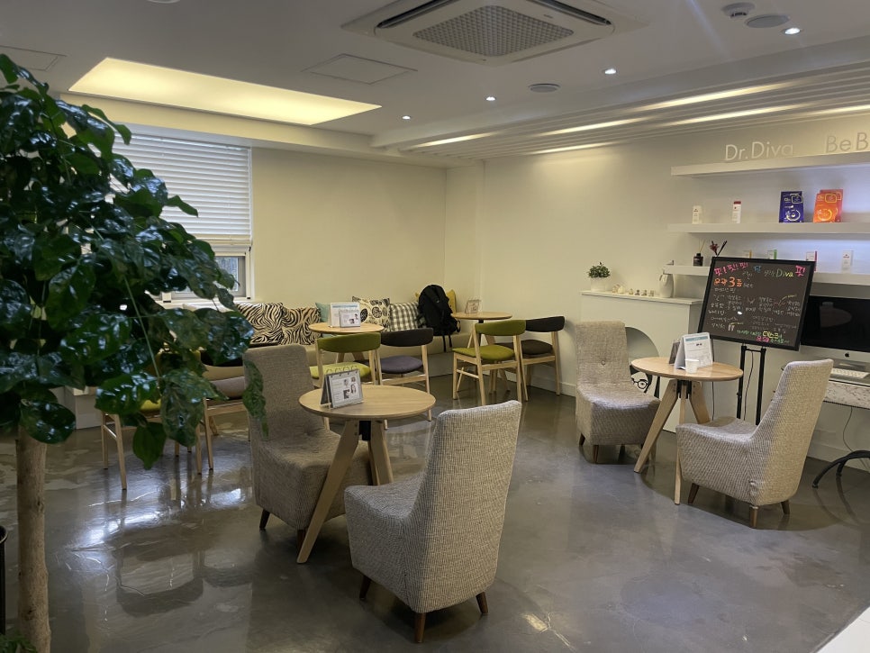 눈밑꺼짐 재배치를 통한 인상 변화는 관련 이미지 8