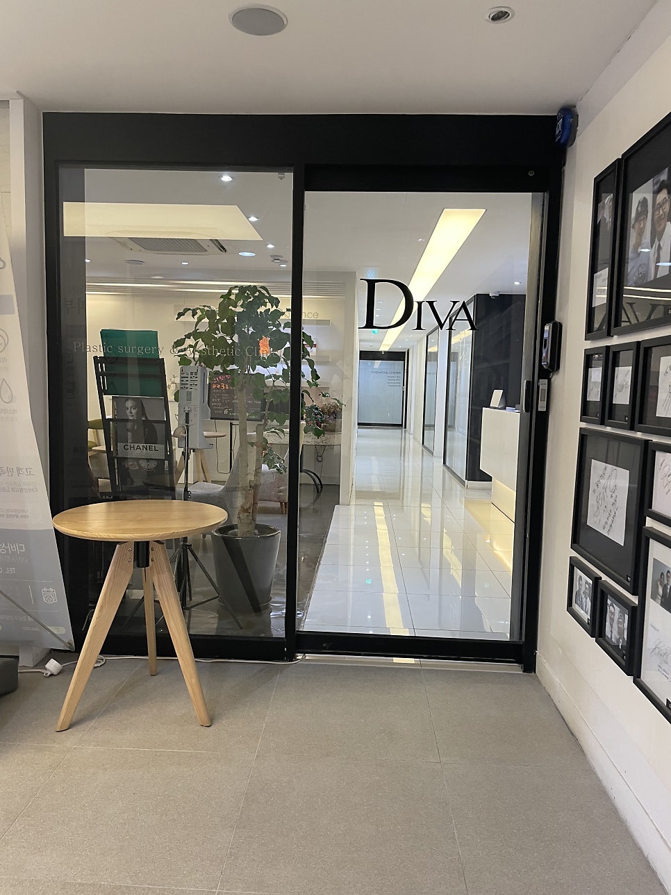 눈두덩이지방제거 처짐을 개선하고자 한다면 관련 이미지 6