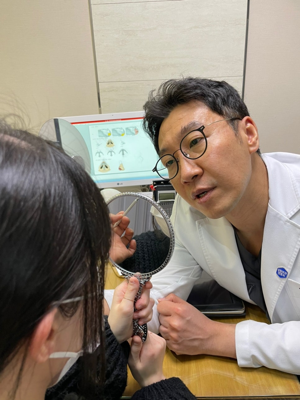 중년하안검 비용 방법 알아보고 있다면 관련 이미지 6