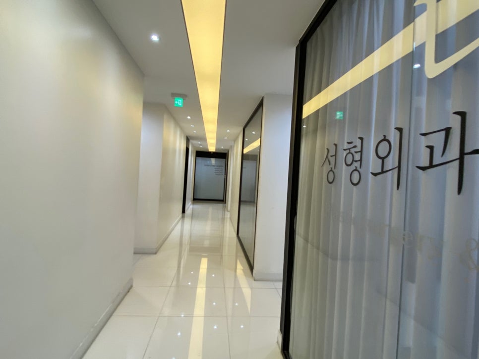 눈썹거상술 또렷한 눈매로 동안 이미지를 관련 이미지 6