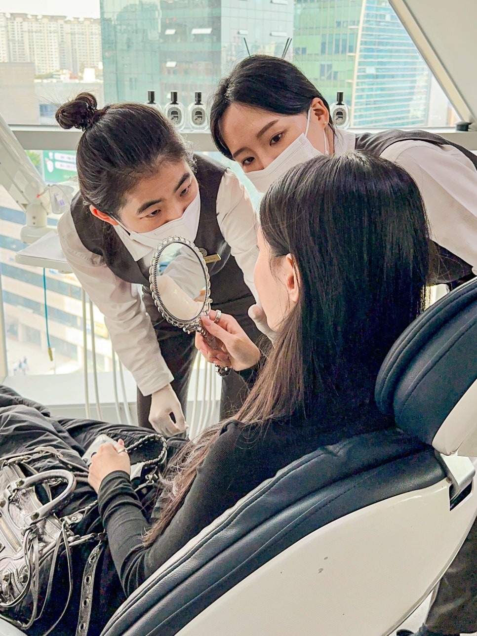 라미네이트 시술 무삭제라미네이트 블랙필름 관련 이미지 6