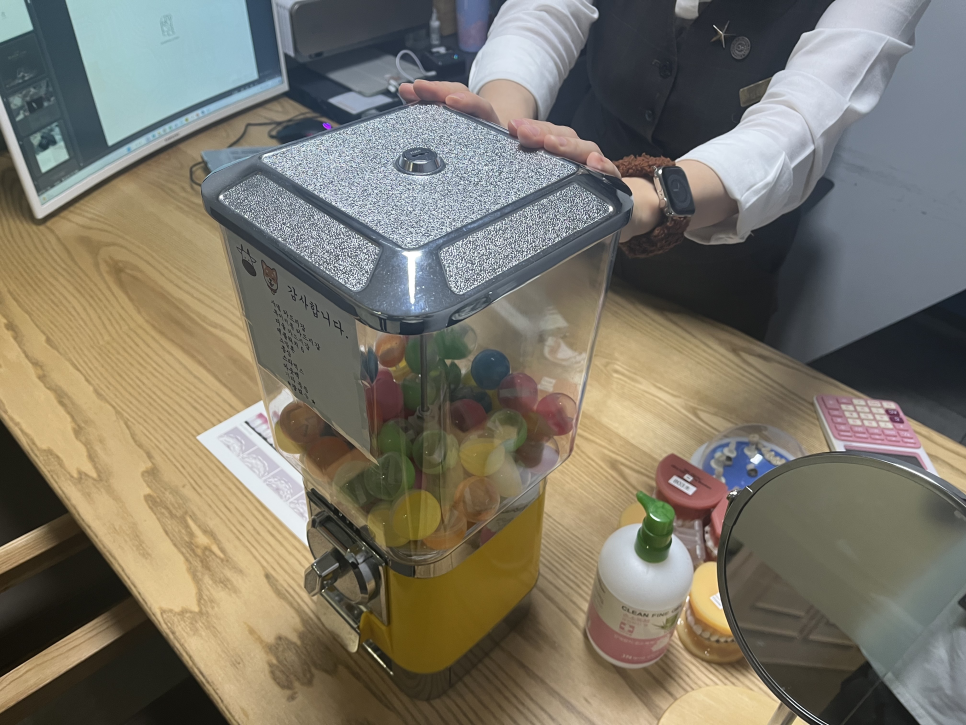 무삭제 라미네이트 교정 고민중이라면? 관련 이미지 8