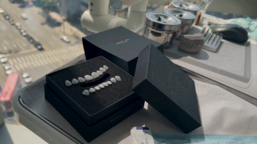 블랙필름 치과 2D치과 앞니라미네이트 관련 이미지 3