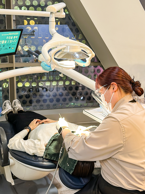 라미네이트 치실 시술 후 치아관리방법 관련 이미지 5