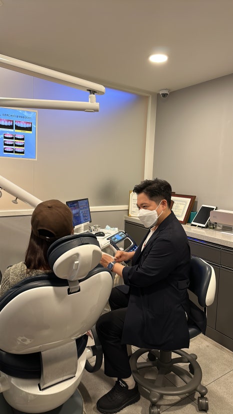 무삭제라미네이트잘하는곳 치아성형 2D치과 블랙필름 관련 이미지 10