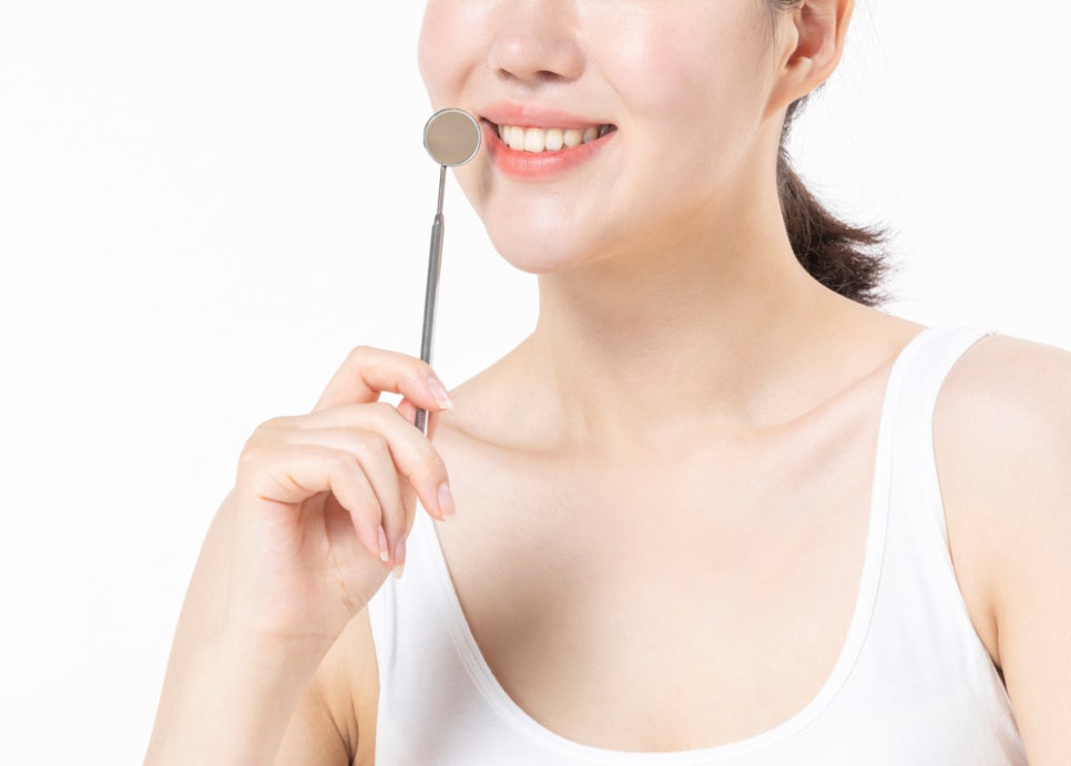 자신 있게 웃고 싶다면! 치아하얘지는법 알아보아요 관련 이미지 2