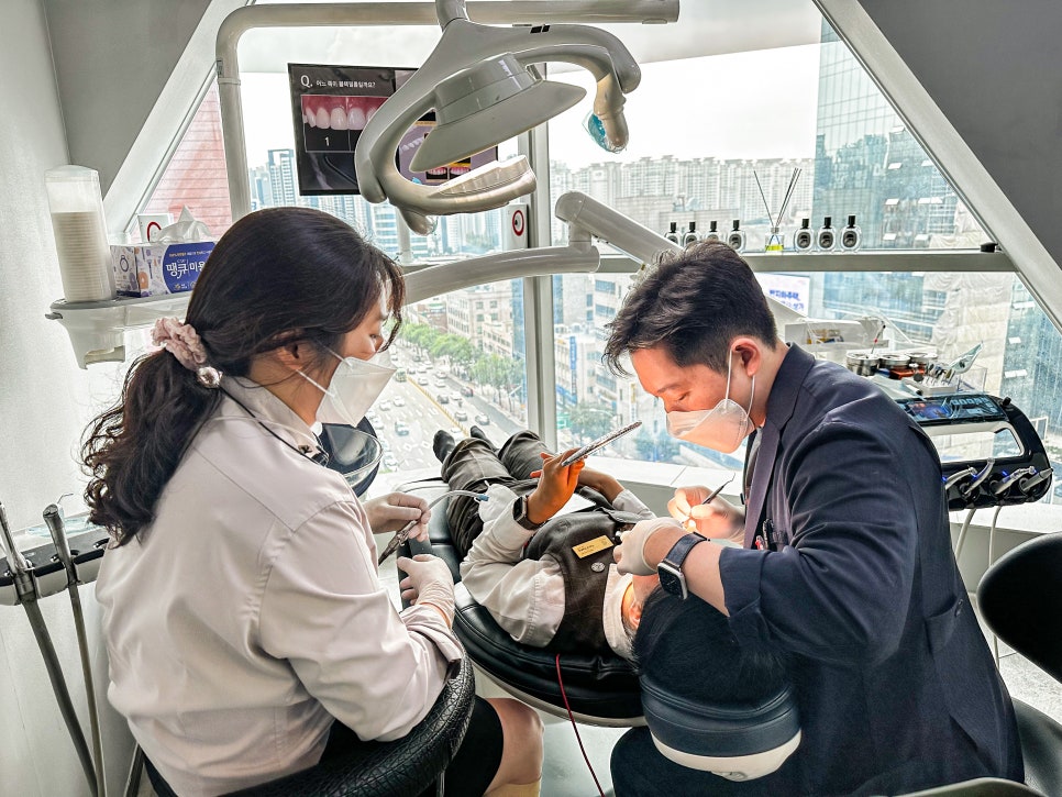 앞니치아마모증 무삭제라미네이트 블랙필름으로 치아고민해결 관련 이미지 7