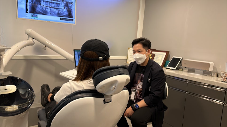 치아변색 치아착색 고민해결은 무삭제라미네이트 블랙필름 관련 이미지 13