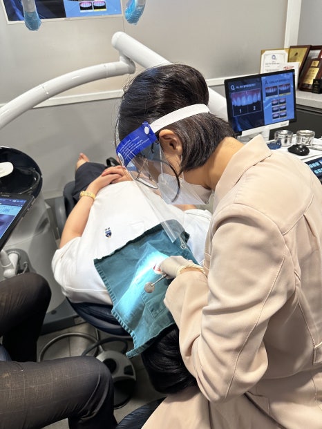 나비치아 치아교정으로 반듯한 치아로 개선 관련 이미지 7