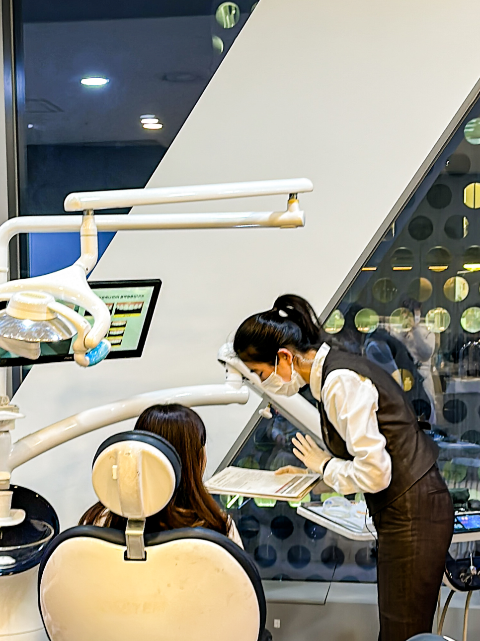 라미네이트치료 치아손상없는 무삭제라미네이트 블랙필름 관련 이미지 4