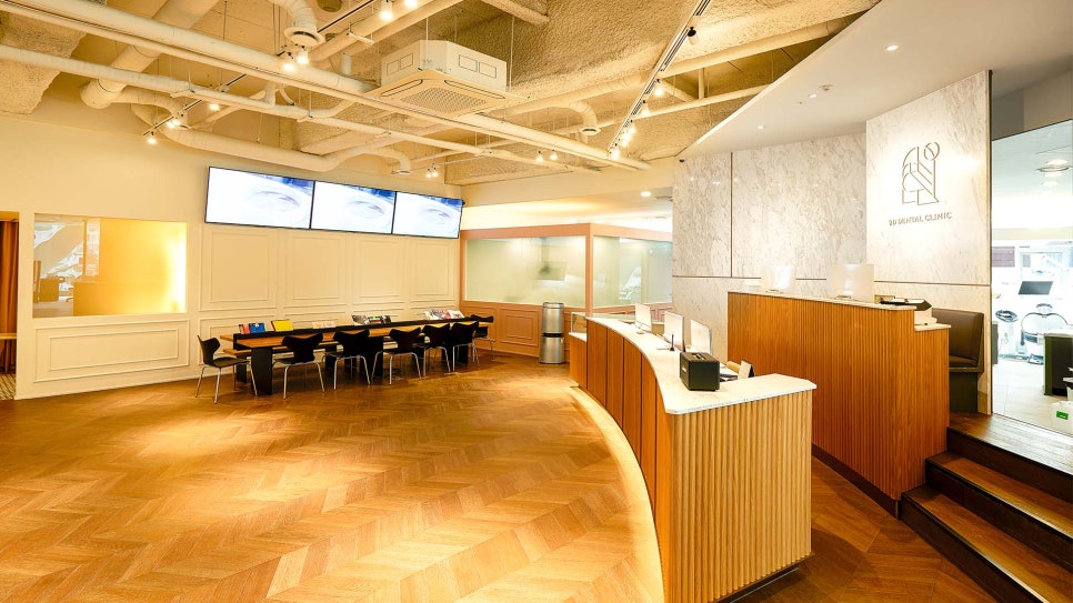 왜소치 라미네이트  신논현역 2D치과 관련 이미지 1