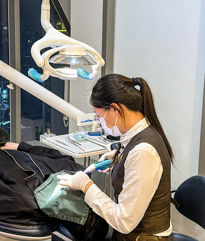 치아 라미네이트 가격 블랙필름으로 치아고민 해결 관련 이미지 3