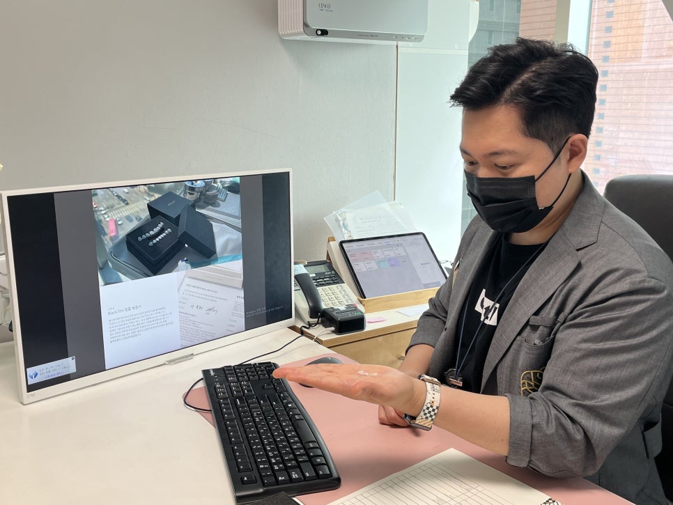 무삭제 라미네이트 부작용이 걱정된다면 치아 다듬거나 삭제 일절 없는 블랙필름 관련 이미지 2