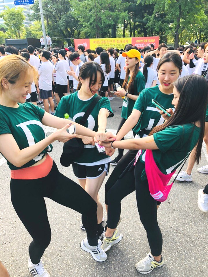 2D치과(투디치과) 2019 아디다스 마이런 마라톤 달리고 온 후기-:D 10km 모두 완주! 관련 이미지 4