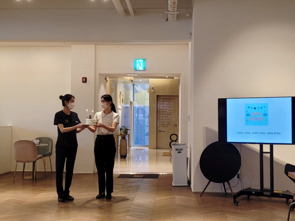 투디치과 8월 전체회의 현장속으로! 관련 이미지 7