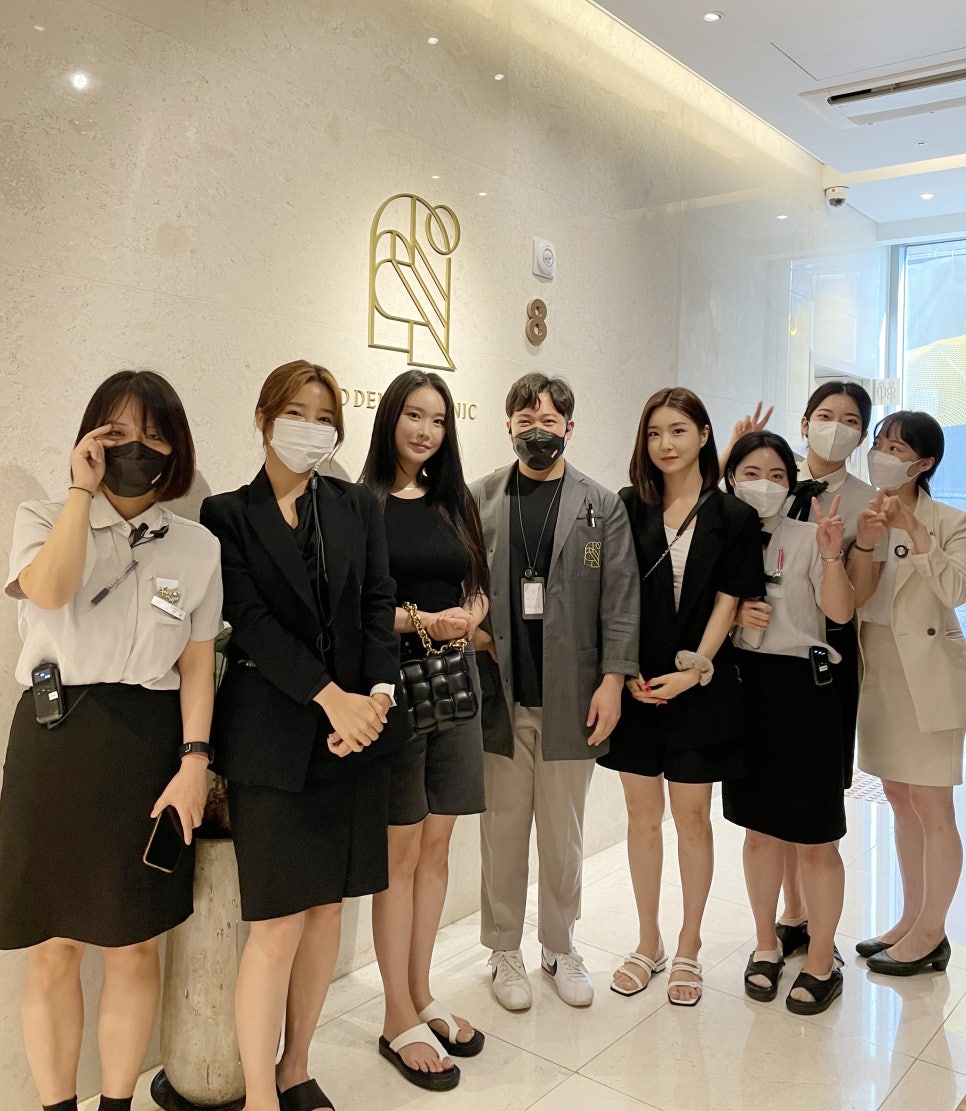 [라미네이트 투디치과] 브레이브걸스 유나&민영님 방문 관련 이미지 5