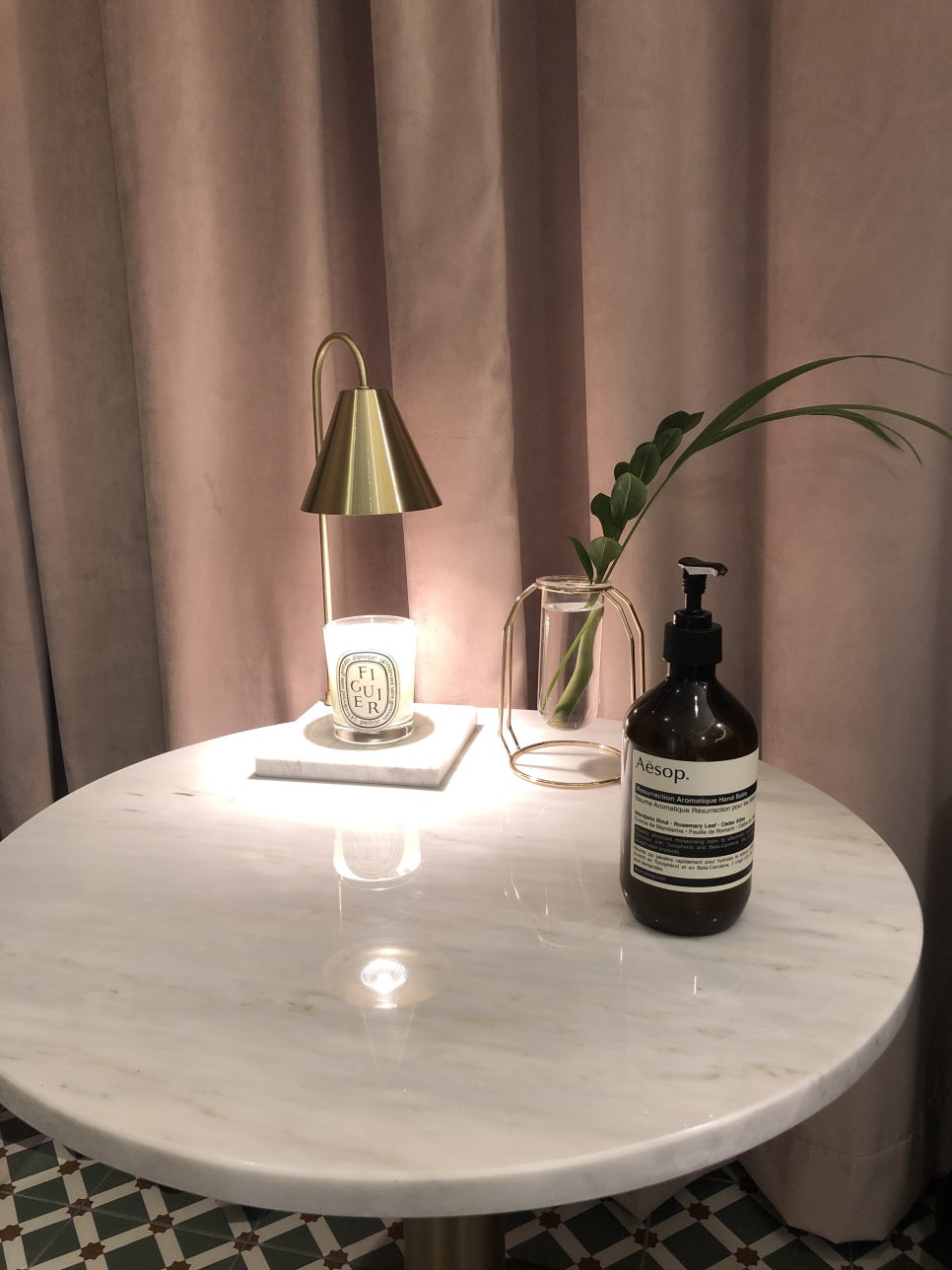 [신논현역]  인테리어가 돋보이는 이색적인 2D치과 관련 이미지 8