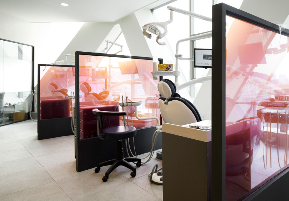 무삭제 라미네이트 교정 고민중이라면? 관련 이미지 13