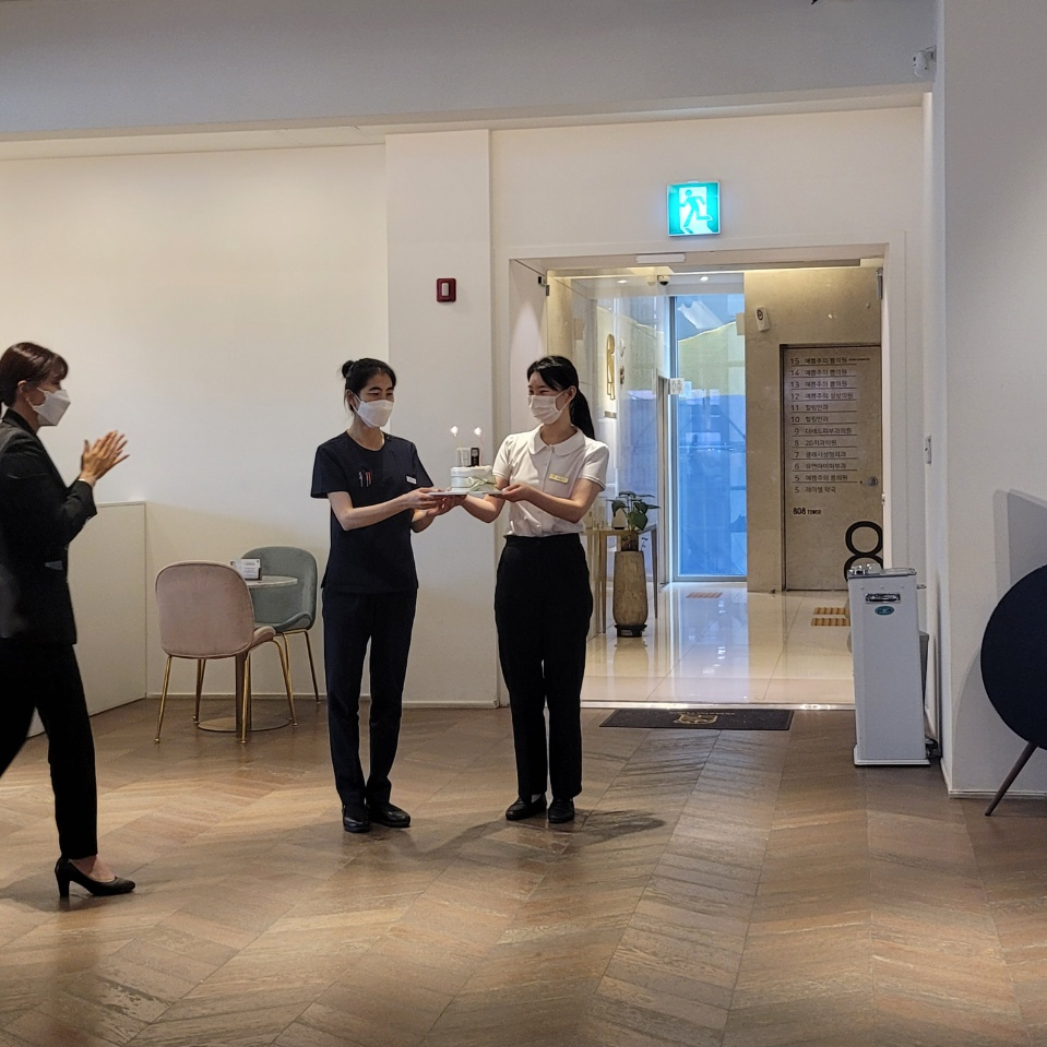 투디치과 8월 전체회의 현장속으로! 관련 이미지 8