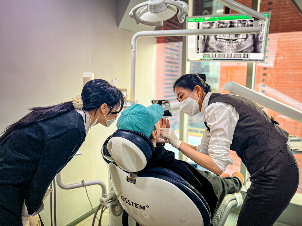 강남치과 블랙필름 무삭제라미네이트비용 관련 이미지 2