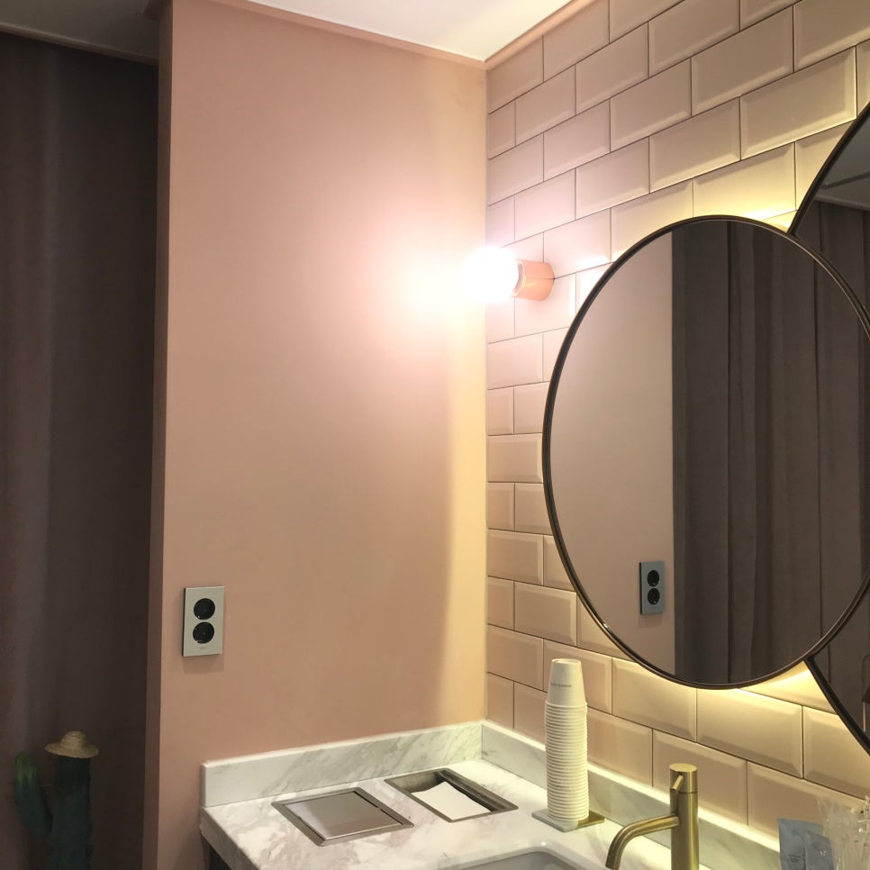 신논현 2D 치과 취향저격 인테리어 관련 이미지 5