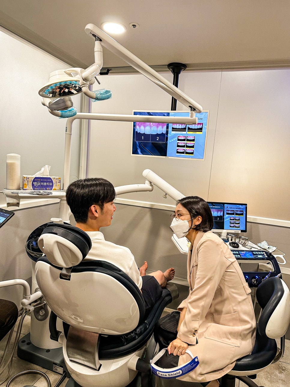 부분 라미네이트 치아 심미치료는 무삭제로 진행가능한 블랙필름 관련 이미지 8