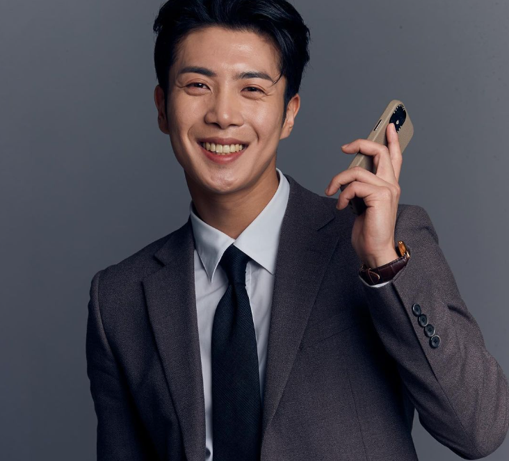 2D치과 무삭제 라미네이트 블랙필름 후기 : 쇼호스트 김민규님 관련 이미지 1