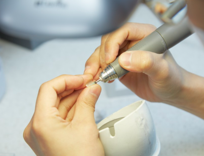 라미네이트잘하는곳 무삭제라미 블랙필름 2D치과 관련 이미지 2