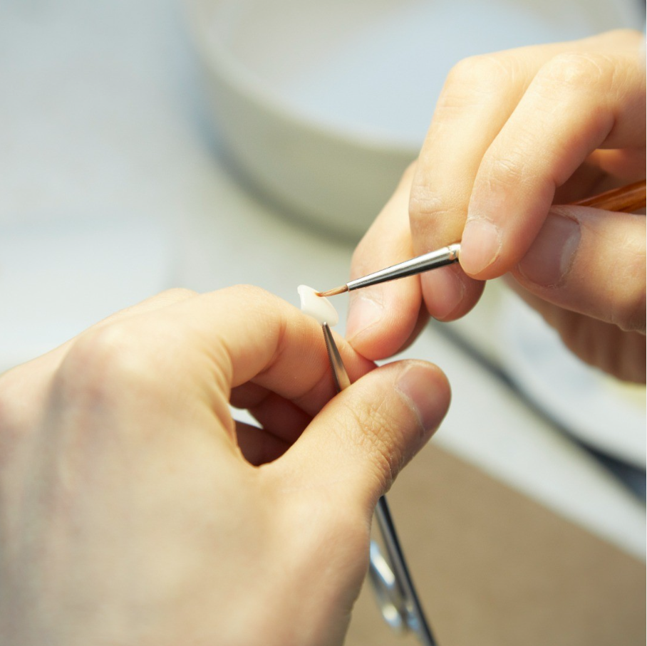 라미네이트 뜻 무삭제 라미네이트 블랙필름은 어떤 시술? 관련 이미지 4