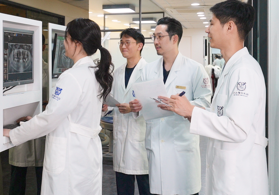 치아 깨졌을때 겉으로 보이는 것만으로 판단하긴 어렵습니다. 관련 이미지 9