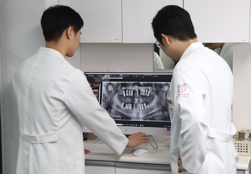 보험임플란트, 65세 넘으면 바로 해도 될까요? 관련 이미지 7