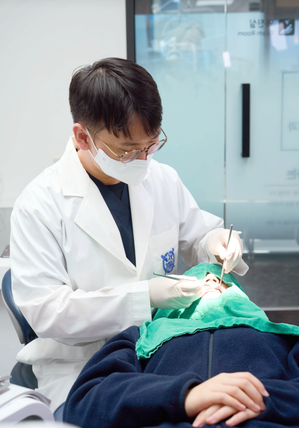 투명교정은 어떻게 진행될까요? 광화문 치과에서 알아보는 치료 과정 관련 이미지 8