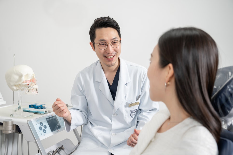 Evening Dental Care: Essential Criteria to Check Before Choosing a Dentist Near Gwanghwamun Station image 6