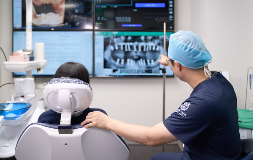 신경치료? 임플란트? 치아 상태를 보면 답이 보입니다. 관련 이미지 6