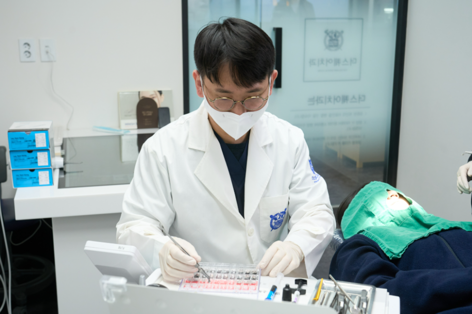 투명교정은 어떻게 진행될까요? 광화문 치과에서 알아보는 치료 과정 관련 이미지 6