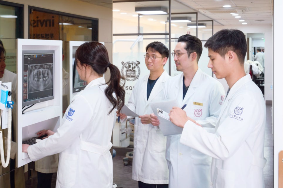 광화문역치과, 직장인이라면 구강 검진을 미루지 말아야 하는 이유 관련 이미지 12