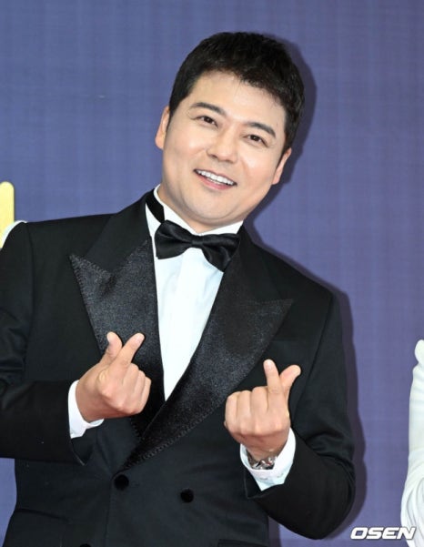 Minish Dental Hospital Chosen by Celebrities and Celebs! What Makes It So Special? image 11