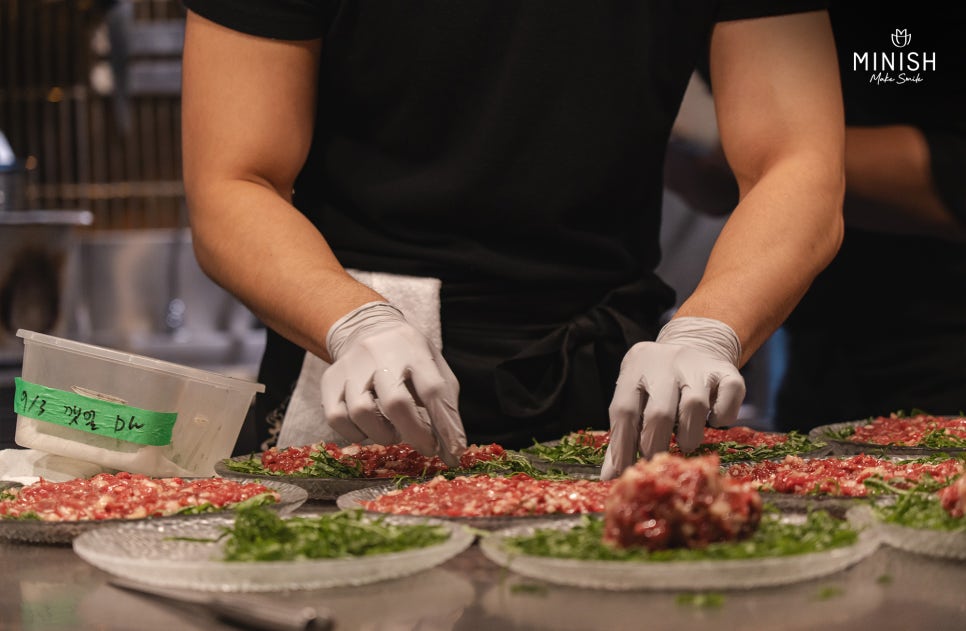 Chef Choi Hyun-seok: “Thank you for giving me a good smile” — The connection that continued through smiles, behind the invitation of Minish Dental Hospital’s medical staff image 4