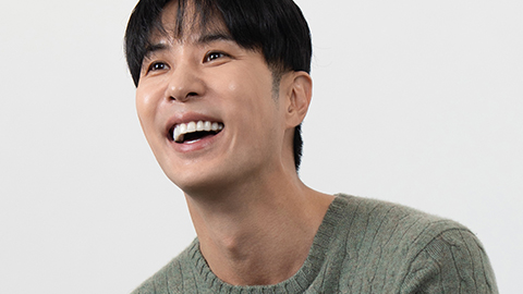 넷플릭스 남편들 배우 김지석 미니쉬 후 웃기 전부터 달라진 자신감 관련 이미지 3