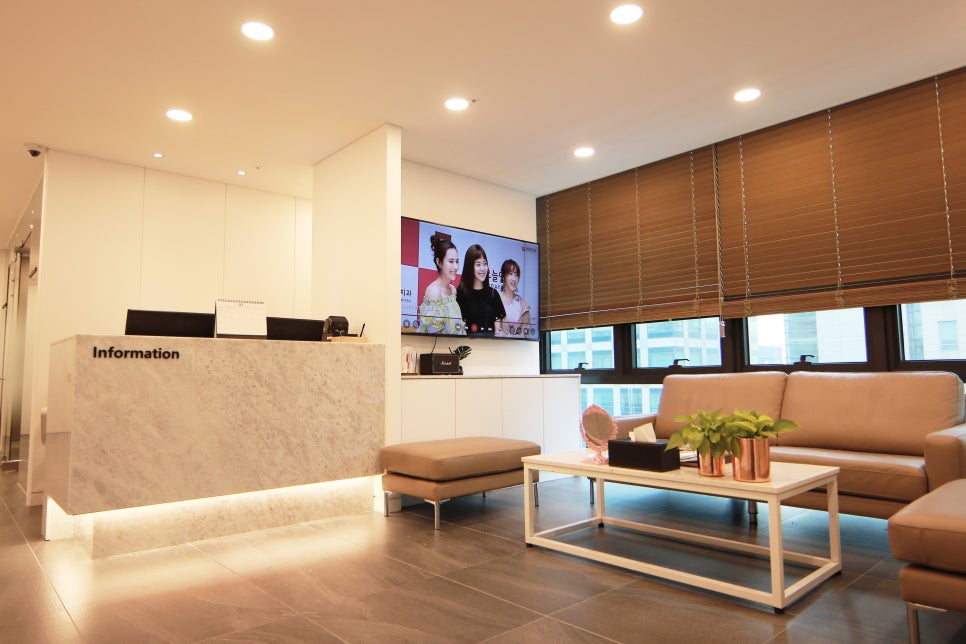 Premium Services at Minish Dental Hospital, a Private 14-Story Building in Nonhyeon That Is on a Different Level from a General Dental Clinic image 8