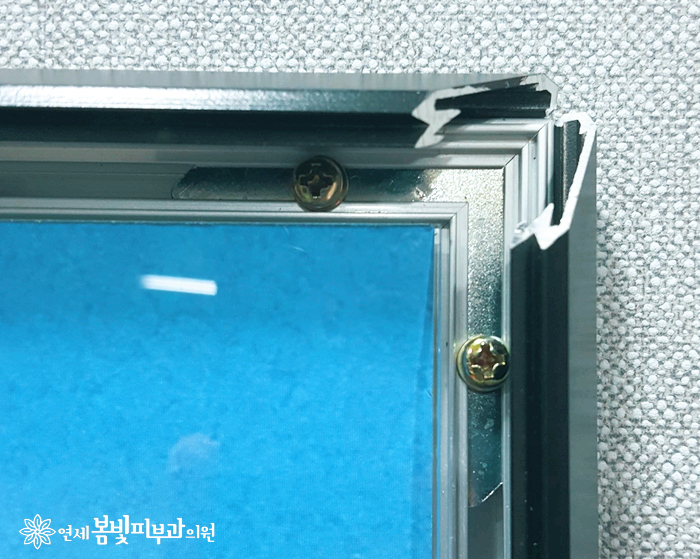 매달 새로운 그림으로 병원 꾸미기 관련 이미지 4