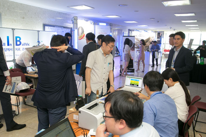 제 9회 대한 탈모 치료 학회 심포지엄 강연 관련 이미지 1