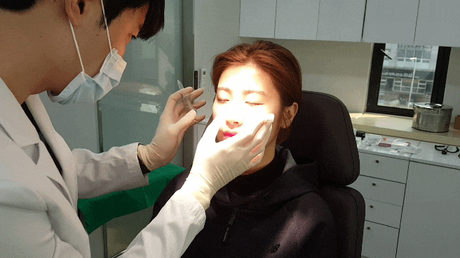 다크써클 없애는법 #4 (다크써클의 치료: 필러 시술, 필러 주사, 히알루론산 필러, 뉴라미스, 다나에, 엘라비에) 관련 이미지 6